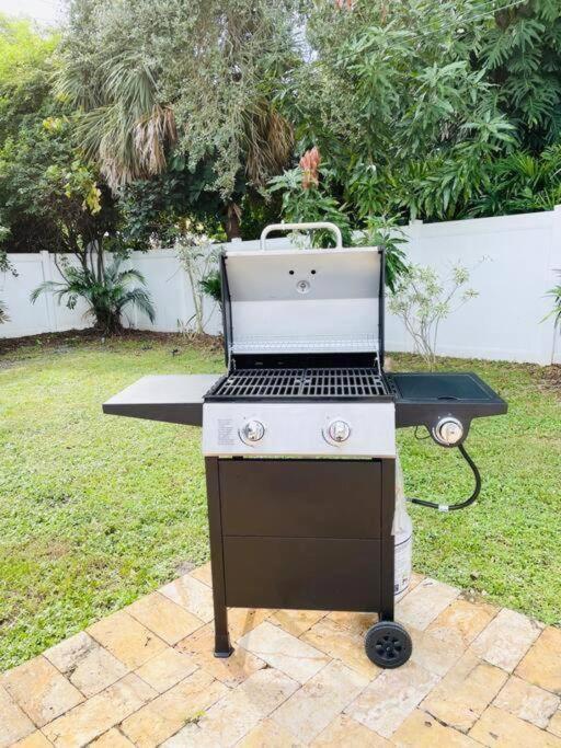 Villa Tropical Oasis House Private Pool Family Yard Fort Lauderdale Exterior foto